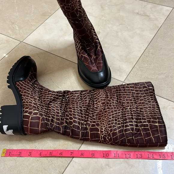 ⭐️ NWT Vera Gomma fashionable boots- size 35 - Picture 16 of 16